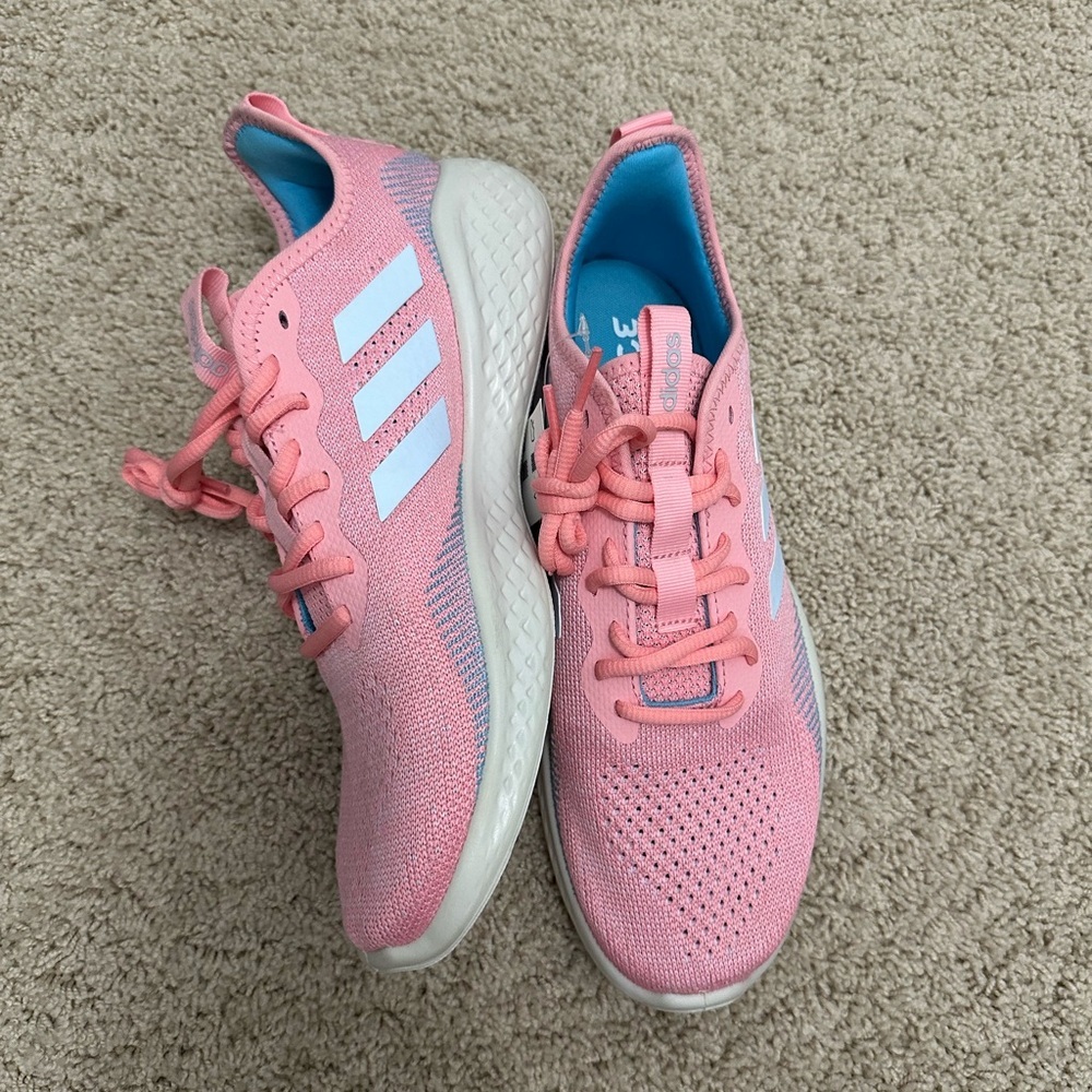 Adidas Fluidflow Shoes - Picture 2 of 4